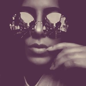 Meet your Posher, Neila